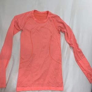 Lululemon swiftly tech long sleeve